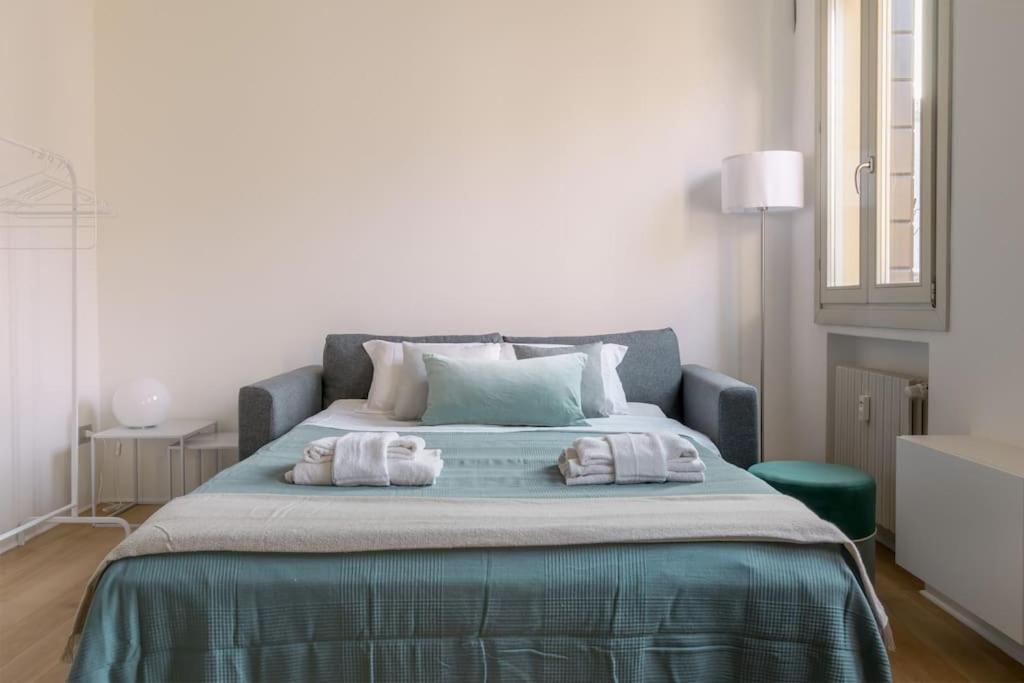 Enjoy Home - Studio Vicino Al Teatro Verdi ปาโดวา ภายนอก รูปภาพ