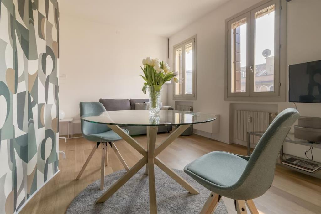 Enjoy Home - Studio Vicino Al Teatro Verdi ปาโดวา ภายนอก รูปภาพ